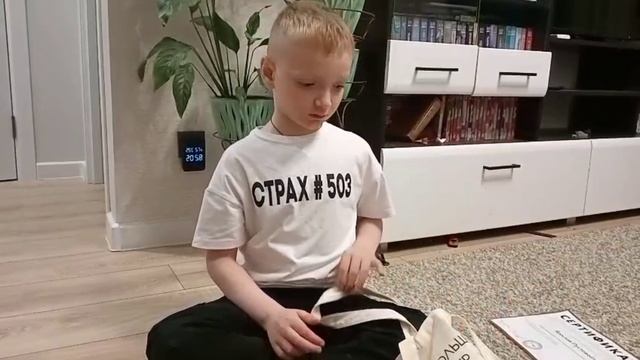 Всем привет! С вами я, Ярик!