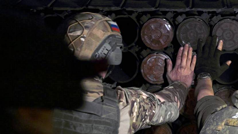 ВС РФ за неделю нанесли пять групповых ударов по объектам ОПК Украины