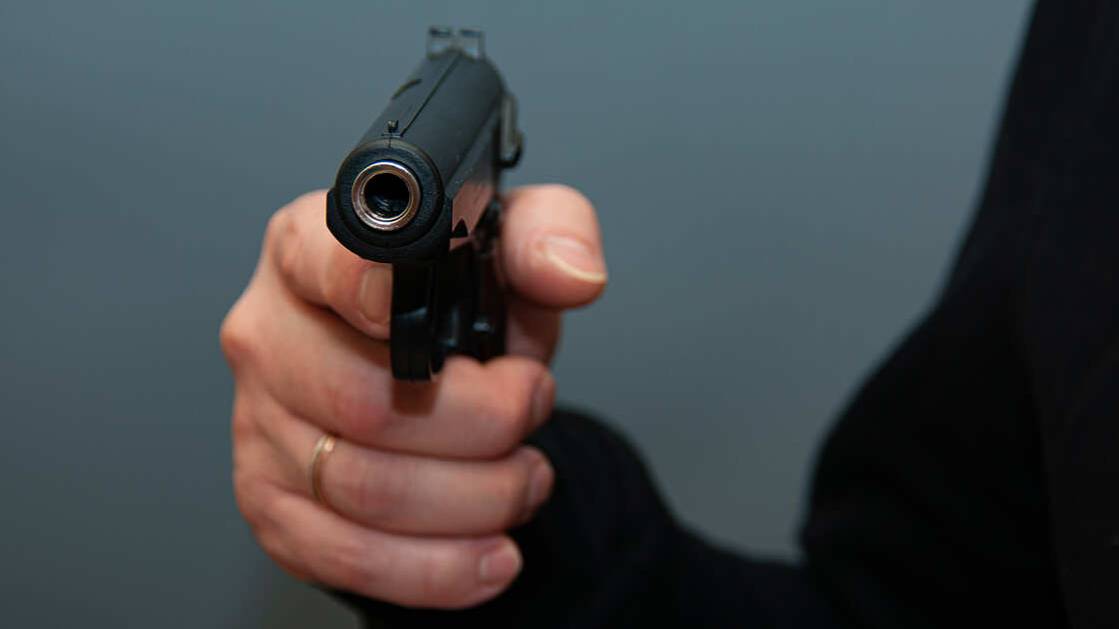 Мужчина ранил пять человек из травматики под Иркутском
