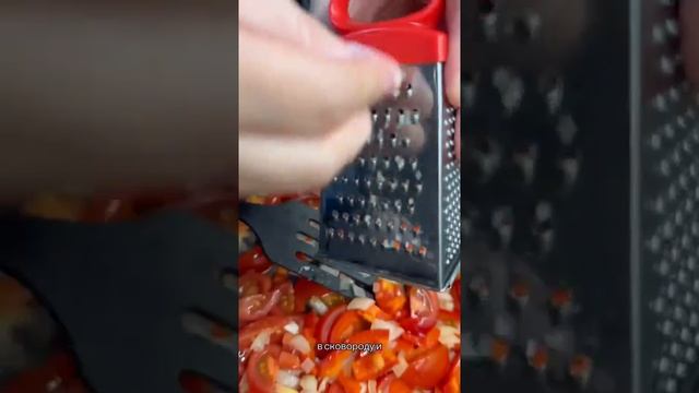 Красивый, золотистый, нежный и очень-очень вкусный домашний суп