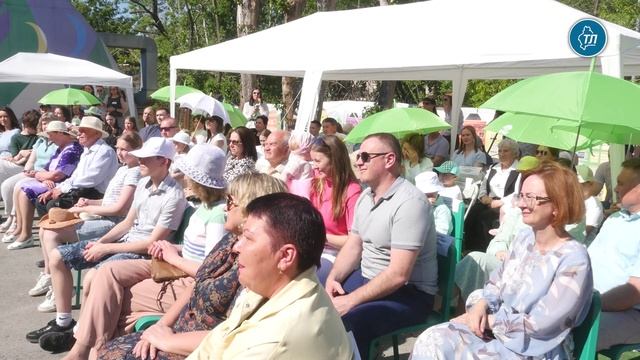 Победителей конкурса "Семья года" наградили в Тюмени