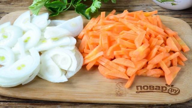 Карась, запеченный в рукаве в духовке