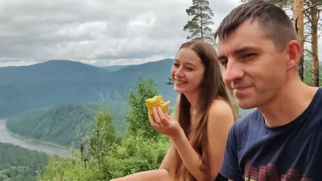Поход на Манскую петлю, змея и сломанная нога