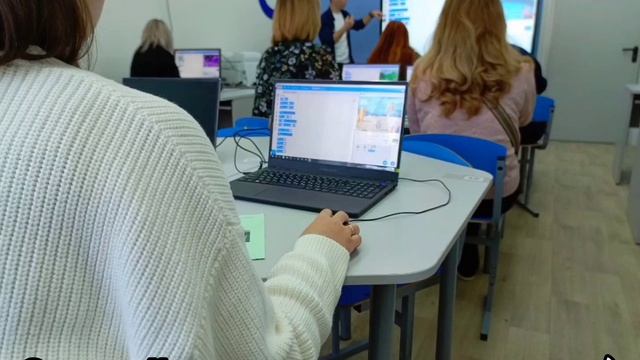 Почему классно быть учителем информатики
