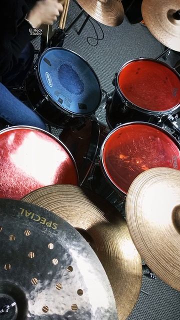 Обучение на ударных 🥁😎😉