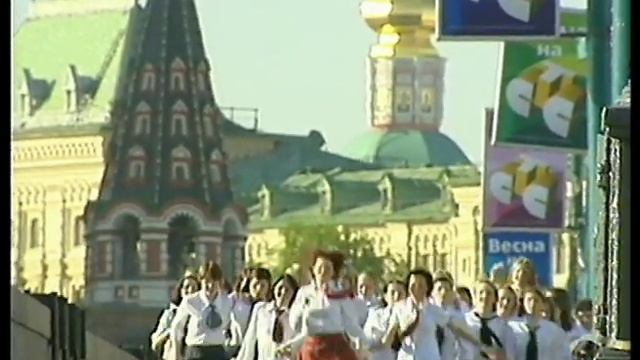 t.A.T.u. - Show Me Love Music Video Fragment / Тату Покажи мне любовь Фрагм