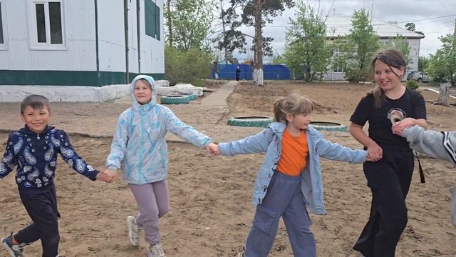 Ехор на ДР Бурятии в пришколтном лагере.mp4