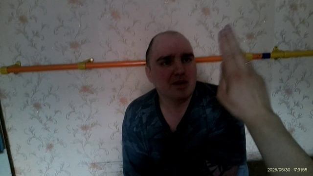 стойка на коленях
