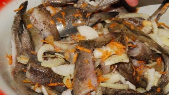 Консерва из рыбы в мультиварке