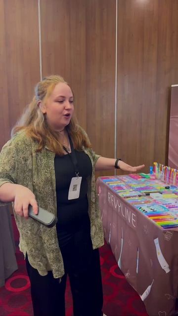 🙋♀️Нашим сотрудникам только повод дай рассказать вам о продукции Revyline - не остановите 😂