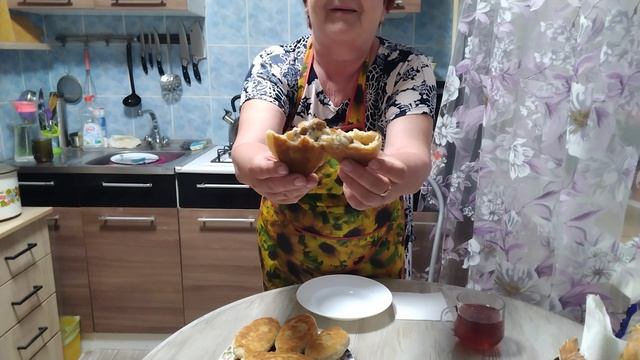 29 мая.Пробуем пирожки с картошкой и солёными грибами 👍