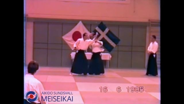 65 Aikido Gyaku Hanmi b4 grabbing Uchikaiten2 Sankyo Nishio Sensei Uppsala 1995