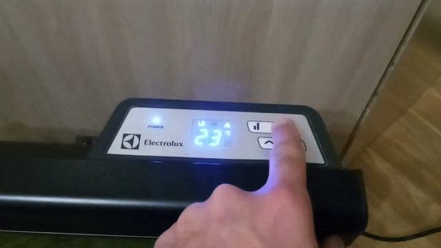 "Живой" обзор Конвектор Electrolux ECH/B-1000E Brilliant