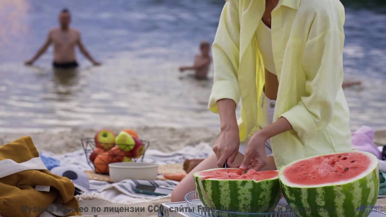 Почему этот клип запрещают в некоторых странах Смотрите сами! - generation to generation -- Tinmouth
