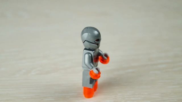 Конструктор LEGO SUPER HEROES 76032 Эра Альтрона - Обзор на русск