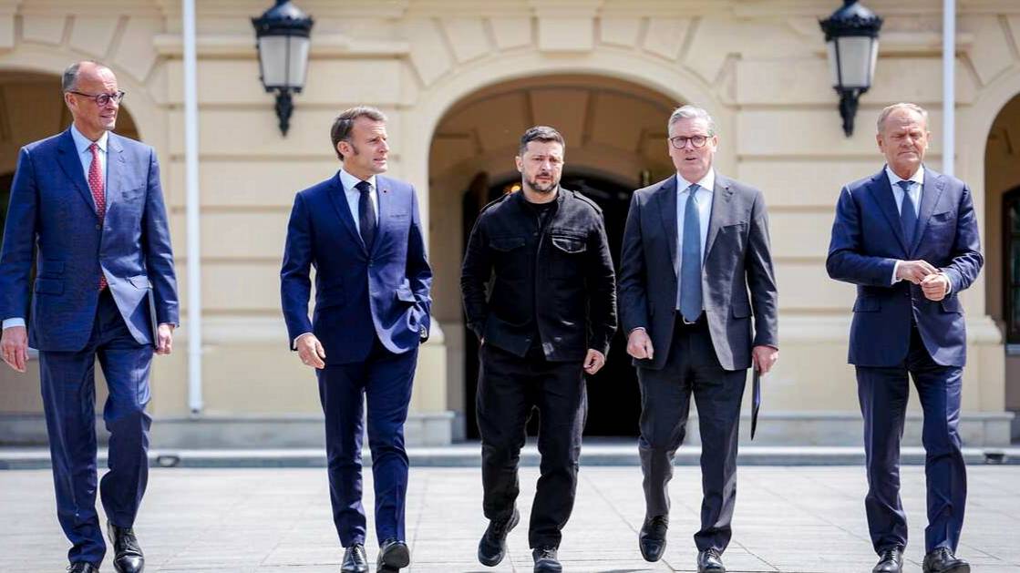 The Telegraph: мрачная атмосфера царила на встрече в Гааге по Украине