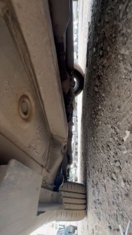 Под машиной