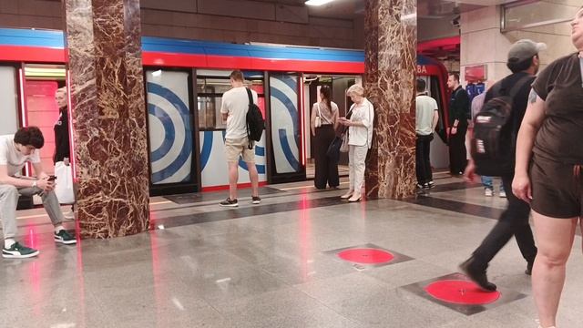 Нет посадки в сторону Варшавской! Москва 2024 №3 на станции Каховская