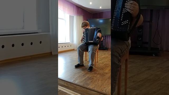 Марулин Елисей, 12 лет, 3 класс. "Детская школа искусств г. Карталы". "Колобок".
