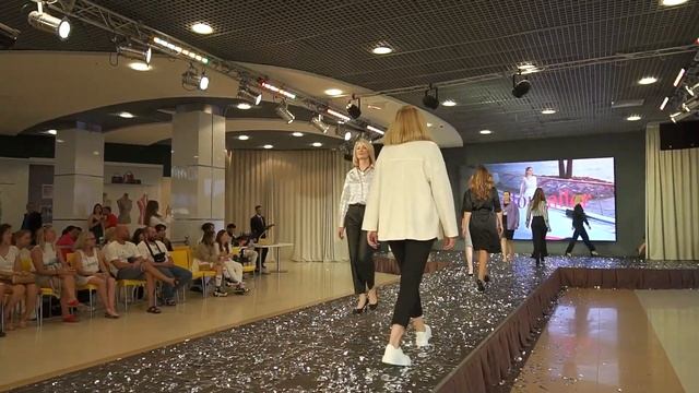 Elite Stars Fashion Show | Показ коллекции бренда Avelon