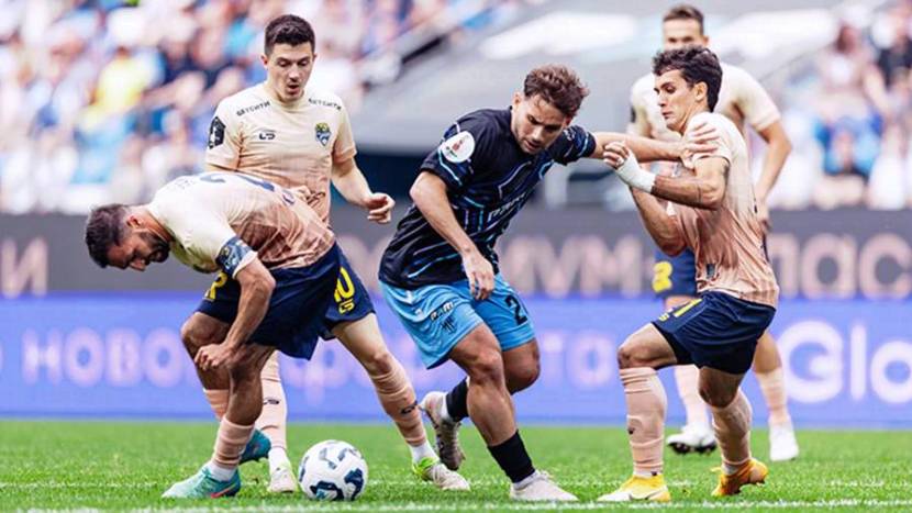 ФК «Сочи» победил «Пари НН» и вернулся в РПЛ спустя год после вылета