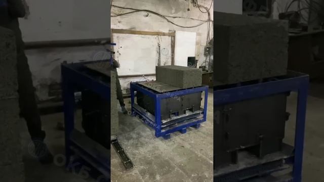 Работа захвата для арболитовых блоков КБЗ-1