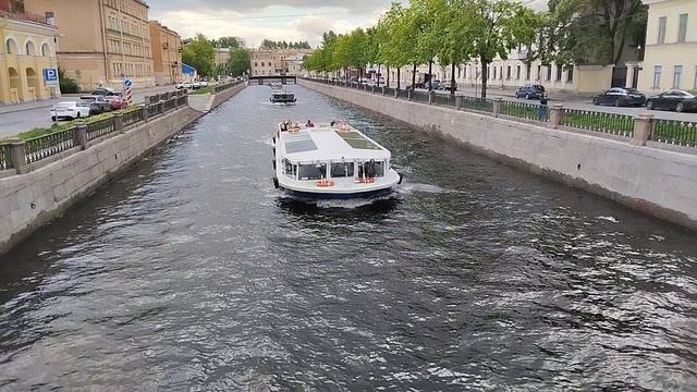 Семимостье с Пикалова моста видно 6 мостов