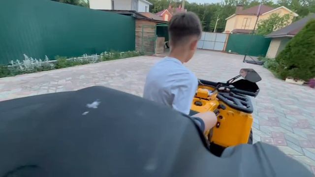VID_20250531_222535_385.mp4