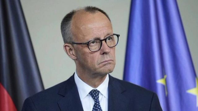 Германия играет втихую: Мерц решил подло уязвить Россию