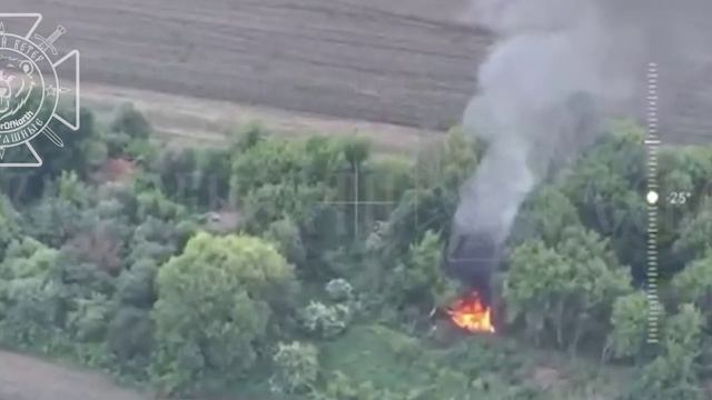 🔥☠⚡Бои в Харьковской области: уничтожение САУ на замаскированной позиции