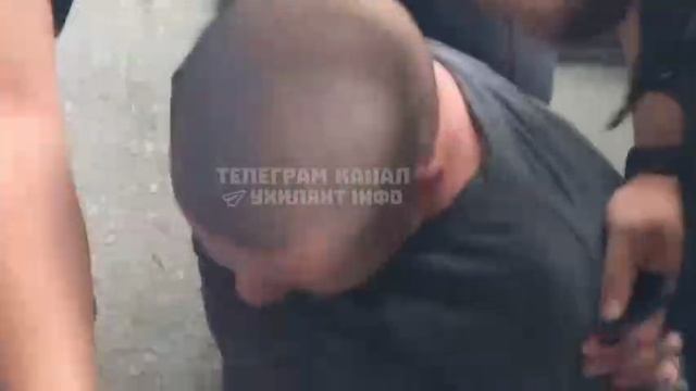 Днепропетровск,Полицаи как и в отечественную войну,НАЦИСКИЕ ТВАРИ.