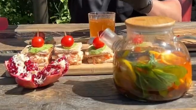 Хит этото лета: шашлык «Наполеон»/хрустящие Тосты/ароматный Чай...🥩🌮🍢🍵😋    Рецепт в описании ✍️