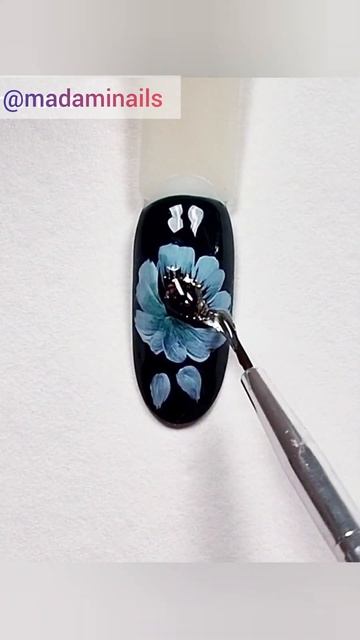 3d flowers. Объёмные цветы, мазковая роспись #nailart #naildesign #дизайнногтей #tutorials #shorts