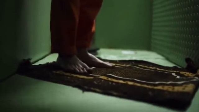 Молитва Мухаммеда Улд Салахи. (Мавританец 2021) Mohamed Ould Salahi Prayer. (Mauritanian 2021)