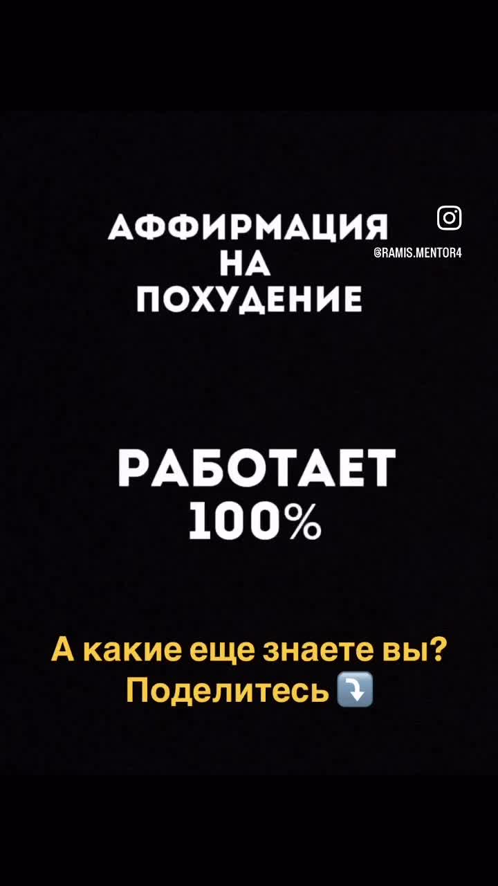 Капибара сидит в ванной и гладит свой живот 🛀