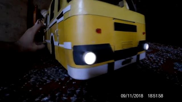 ЛИАЗ 677 В (штаб) своими руками из  картона