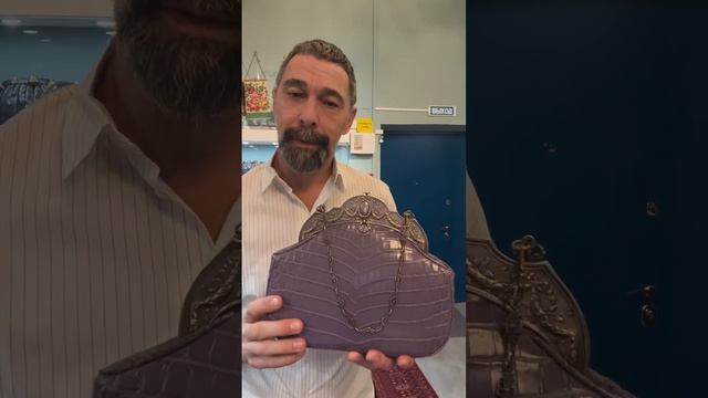 Сумка Purseum из кожи крокодила на серебряной рамке
