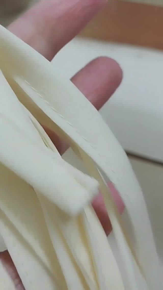 Аккуратная обработка края шнурка#яшью #советы #shorts