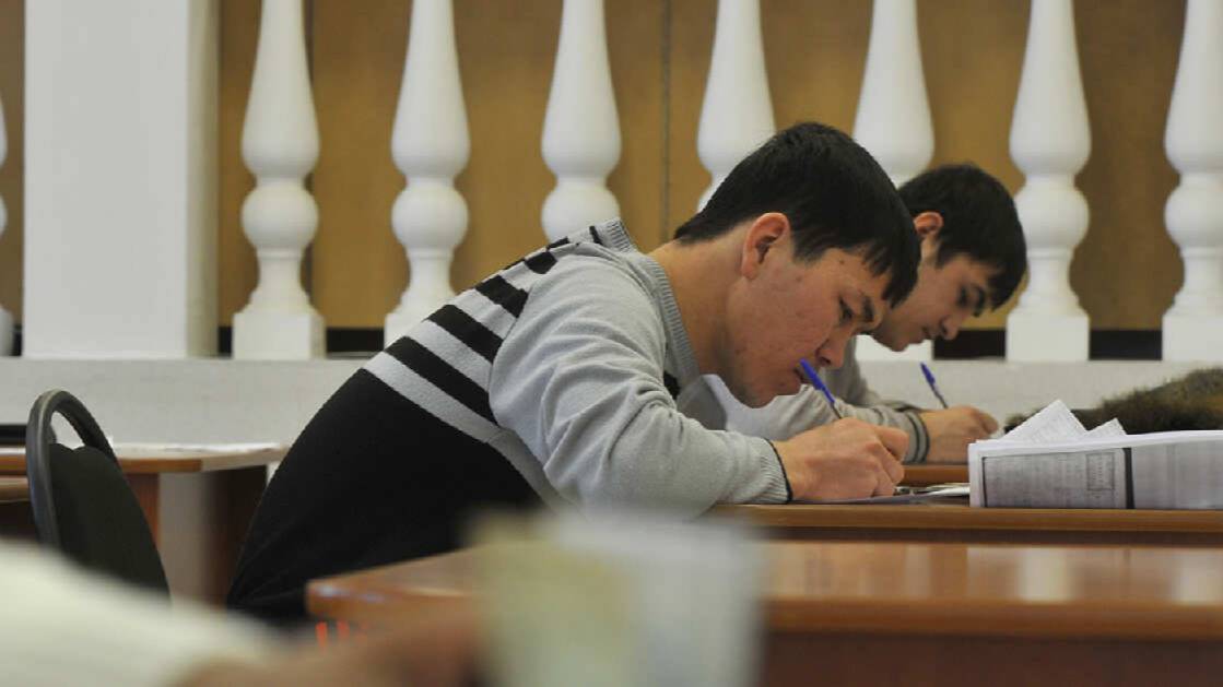 Минобрнауки РФ усилило контроль за экзаменом по русскому языку для мигрантов