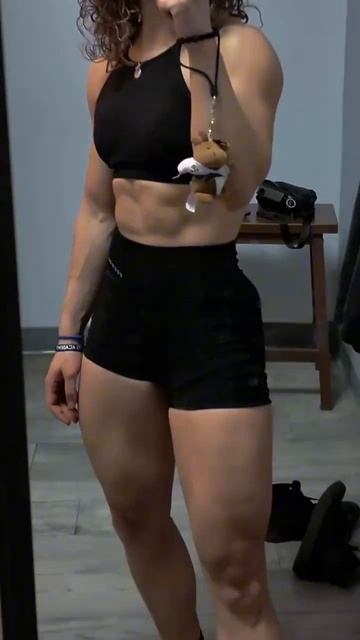 Клип @fitnessqueens