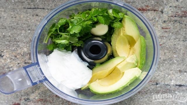 Быстрый салат с овощами и фасолью