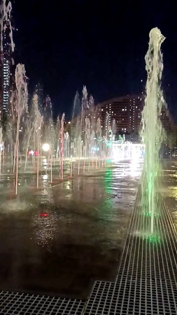 Фонтаны. Парк Ходынское поле. Москва 07.09.2024 (23:53) м.ЦСКА