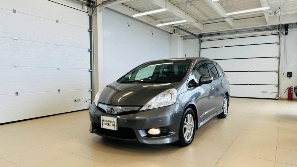 Honda Fit Shuttle, 2012 год