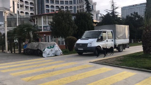 Набережная в Батуми . Площадь Европы . Metro City . Цены на б?