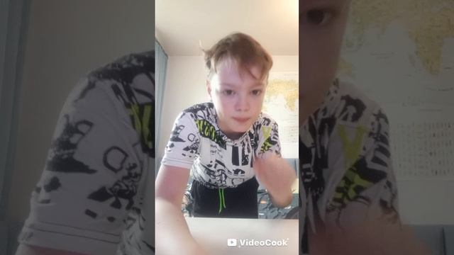 я надел много предметов, чтобы вам снять это видео?