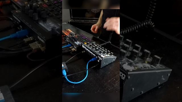 Progressive House live set в @musicalwaveschool на железках. Сетап - Elektron Digitakt II, MoogMinit