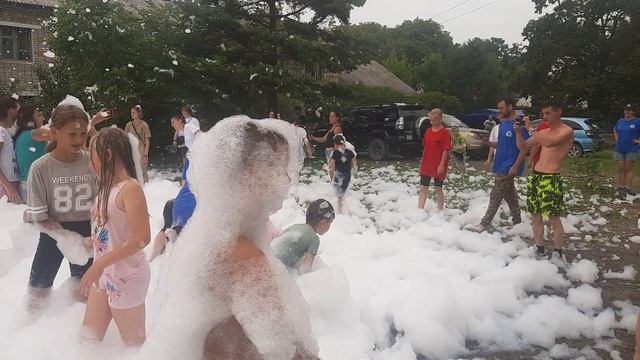 Спорт выезд команды Дальзавода пеномашина