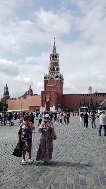 10 часов красная площадь 1 июнь