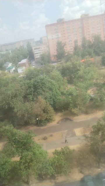 У нас Волгодонске пошол дождь днем