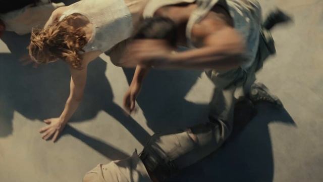 David Guetta & Sia - Beautiful People